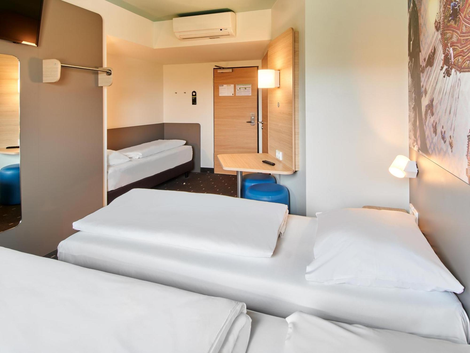 B&B Hotel Дармщат Екстериор снимка