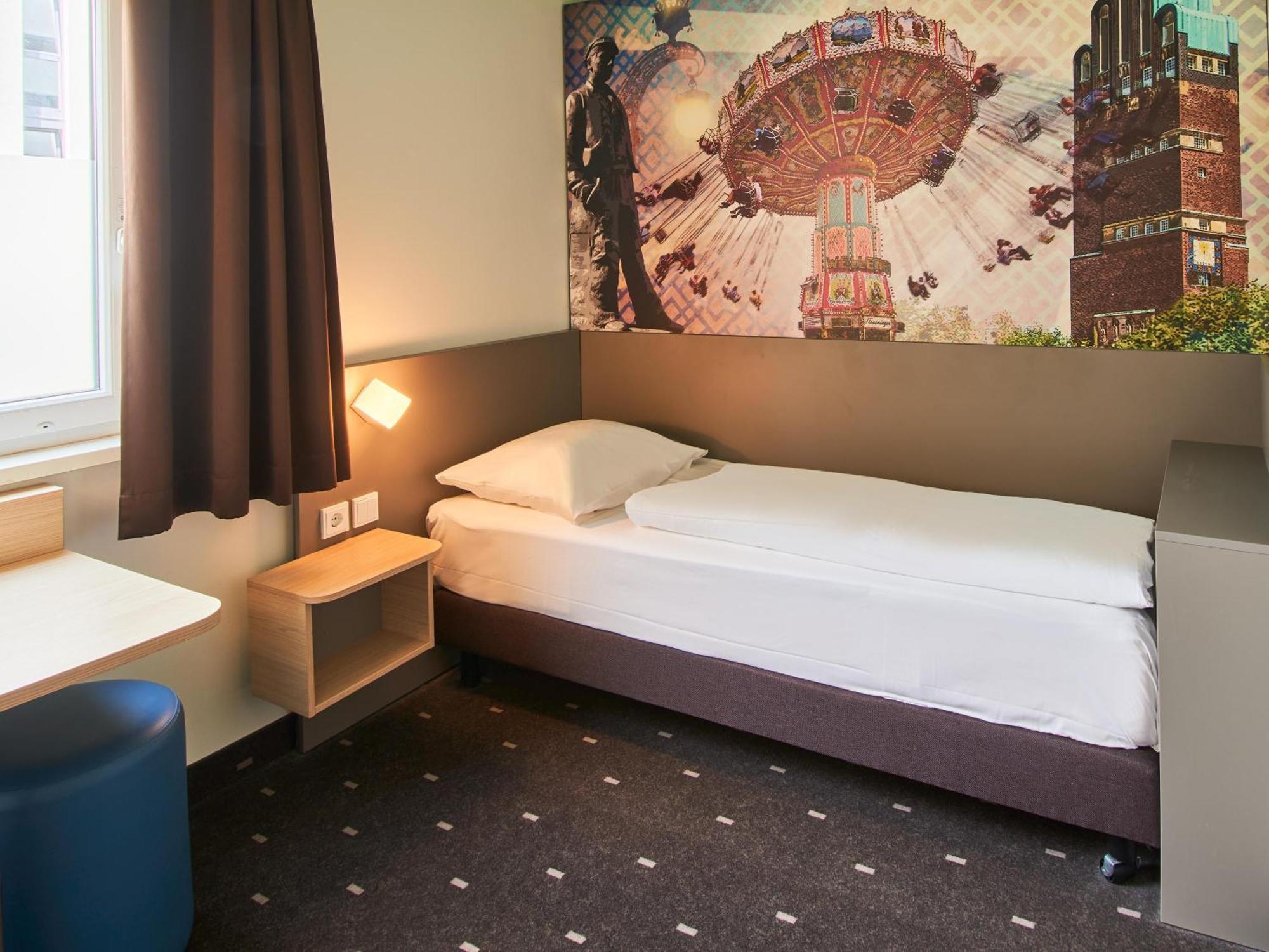 B&B Hotel Дармщат Екстериор снимка